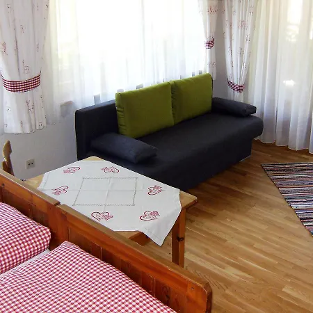 Ferienwohnung 241w * Finkenberg
